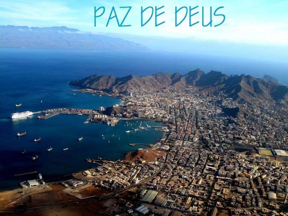 Rose'S Place Mindelo Buitenkant foto